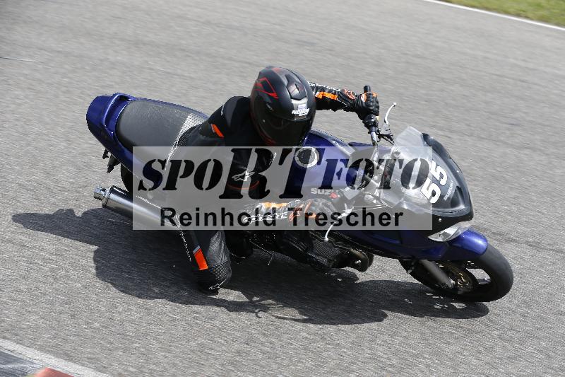 /Archiv-2024/29 12.06.2024 MOTO.CH Track Day ADR/Gruppe blau/55